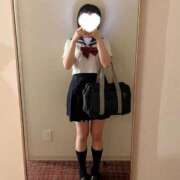 ヒメ日記 2025/07/22 22:39 投稿 板野 りほ しゃせきょっ!XX教育される制服女子たち