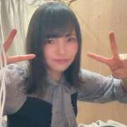 あん 12月のシフト出しました✌️ イキなり生彼女from大宮