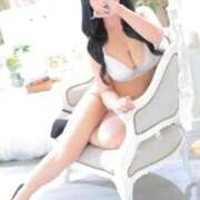 由奈【ユナ】 あしたも🪄︎︎ ピンクコレクション大阪キタ店