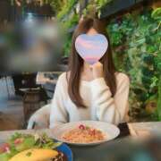 柿崎美緒 ランチ♡ 大阪人妻花壇