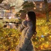 あかり 本日16時/19時🈳です🥹💕 Versailles