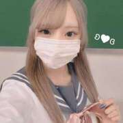 ヒメ日記 2025/10/10 21:39 投稿 芹沢みく Finemotion