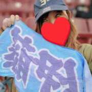 キミ 柴田さんナイス〜⚾️　そして、黒川はぴば！そして、白目でも元気🙋 人妻生レンタル