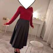 ナチ 今日は…🎂🩷 人妻生レンタル