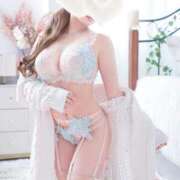 ひとみ おはようございます🤍 ViVi-ヴィヴィ-(金津園)