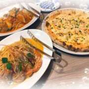 やん やん💛 池袋あられ