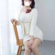 ヒメ日記 2025/10/26 09:15 投稿 叶麗花 ハールブルク