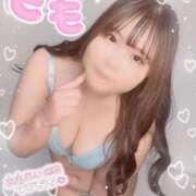 もも もも本日も出勤🍑💭⟡꙳ 君とふわふわプリンセスin立川