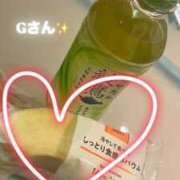 ヒメ日記 2025/04/02 15:33 投稿 エナコ びしょぬれ新人秘書