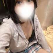 こはく(唯一無二の女の子) チラ見せ♡ 学園天国