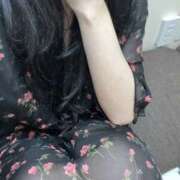 つばき 出勤したよ〜⚞ • ⚟ バイオレンス