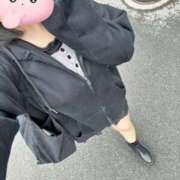 ヒメ日記 2025/04/25 06:45 投稿 ちなつ ホワイトハウス