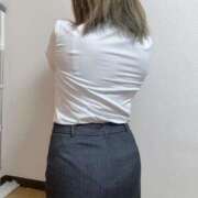 ヒメ日記 2025/03/10 07:35 投稿 あずさ先生 女教師