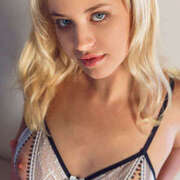 ヒメ日記 2025/09/20 12:50 投稿 タニア ブルームーン青い月