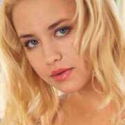 ヒメ日記 2025/09/23 07:26 投稿 タニア ブルームーン青い月