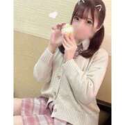 ゆん 💌デビュー戦以来( ᵒ̴̶̷̤◦ᵒ̴̶̷̤ )⸝⸝ 学校帰りの妹に手コキしてもらった件 梅田