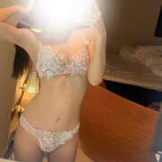 ヒメ日記 2025/11/09 12:20 投稿 七沢ゆき ブルーバード