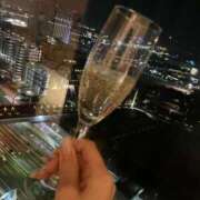 ヒメ日記 2025/11/28 19:14 投稿 七沢ゆき ブルーバード