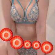 エレナ おはようっ REDROOM (レッドルーム)