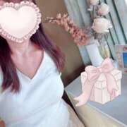 ヒメ日記 2026/08/01 08:27 投稿 新人ゆうき34歳 夫を卒業する人妻たち