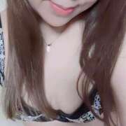 ひなこ 出勤 人妻美人館