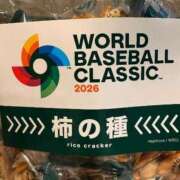 なのは 話題作り！WBC柿の種キャンペーン！ ベイキュート