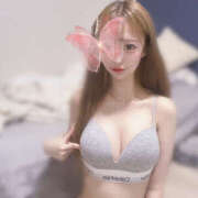 エリ ふわふわおっぱい🤍 Club NANA 神戸西宮