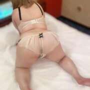 める 今年も終わりに近づいてる、、😖 エンジェルマスカット