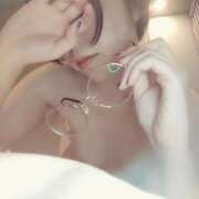 ヒメ日記 2025/10/15 09:00 投稿 雨宮えま 月の真珠-五反田-