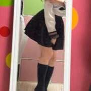 ヒメ日記 2025/09/28 09:09 投稿 木下 ゆめ しゃせきょっ!XX教育される制服女子たち