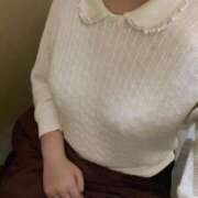 なぎさ 今日の服装 人妻の雫　福山店