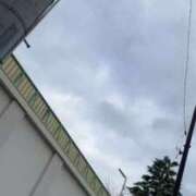 絵美奈(えみな) 久しぶりの再会へ🚗 エリートな人妻たち新宿