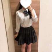 ヒメ日記 2025/06/19 13:59 投稿 はな 学校帰りの妹に手コキしてもらった件 谷九