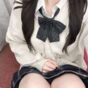 ヒメ日記 2025/10/28 17:43 投稿 はな 学校帰りの妹に手コキしてもらった件 谷九