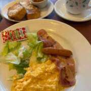 ヒメ日記 2025/03/22 08:37 投稿 【あねら】エロい体の変態生徒 コーチと私と、ビート板･･･