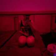 るい 出勤してるよー REDROOM (レッドルーム)