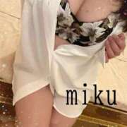 ヒメ日記 2025/12/06 11:35 投稿 如月みく コウテイ