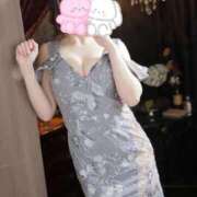 EMIRI『エミリ』 退勤です🩷 GG