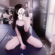 ゆづき 初めてのスク水〰️💘 ミルキーラテ