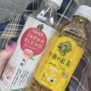 ヒメ日記 2025/05/25 18:00 投稿 なぎさ 学校帰りの妹に手コキしてもらった件 梅田