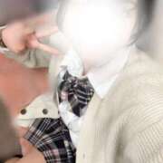 なぎさ 🐥 学校帰りの妹に手コキしてもらった件 梅田