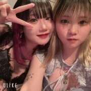 あいな こんばんは＼(^▽^)／！🌛 WHITE（金沢）