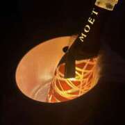 まや しゅっきん‼️ WHITE（金沢）