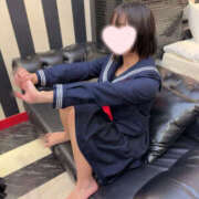 むぎ『総合SSSS級！超小柄な美少女は性格最高な純朴ロリ系♫』 11/22 錦糸町派遣型JKリフレガチあい