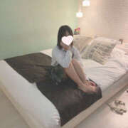 むぎ『総合SSSS級！超小柄な美少女は性格最高な純朴ロリ系♫』 12/4 錦糸町派遣型JKリフレガチあい