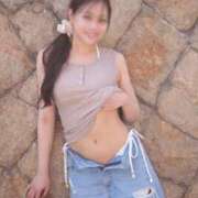 りこ 9月スタート💫 The White