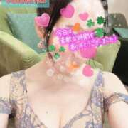 ヒメ日記 2025/04/16 02:00 投稿 ゆずりは SUZUME