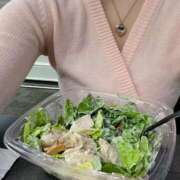 ヒメ日記 2025/11/10 12:49 投稿 ゆずりは SUZUME