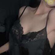 ヒメ日記 2025/11/16 02:09 投稿 ゆずりは SUZUME