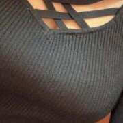 にな 出勤♡ 乳首愛撫専門店「五反田シルキータッチ」